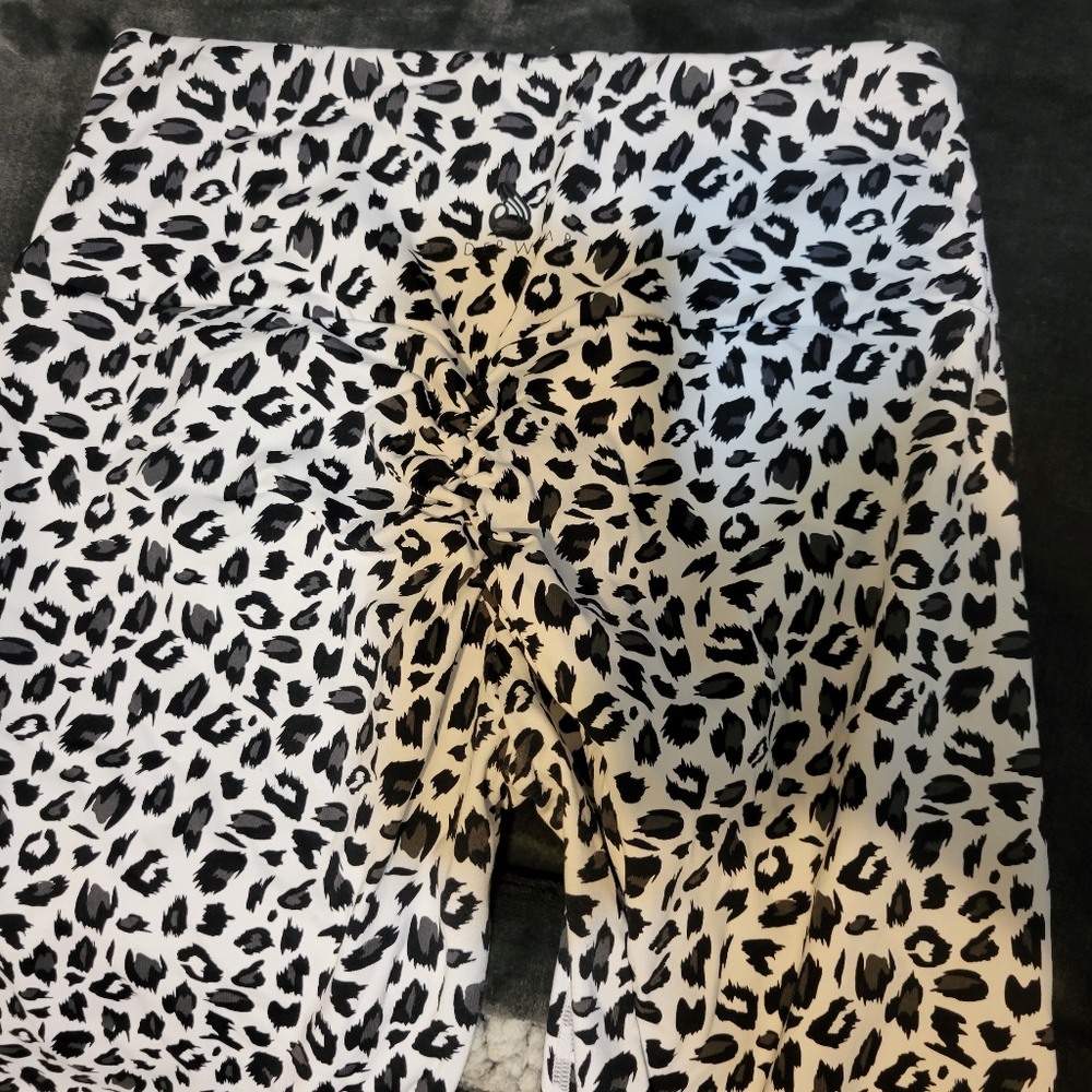 Ryderwear Apapt Hight Waisted Scrunch Leggings